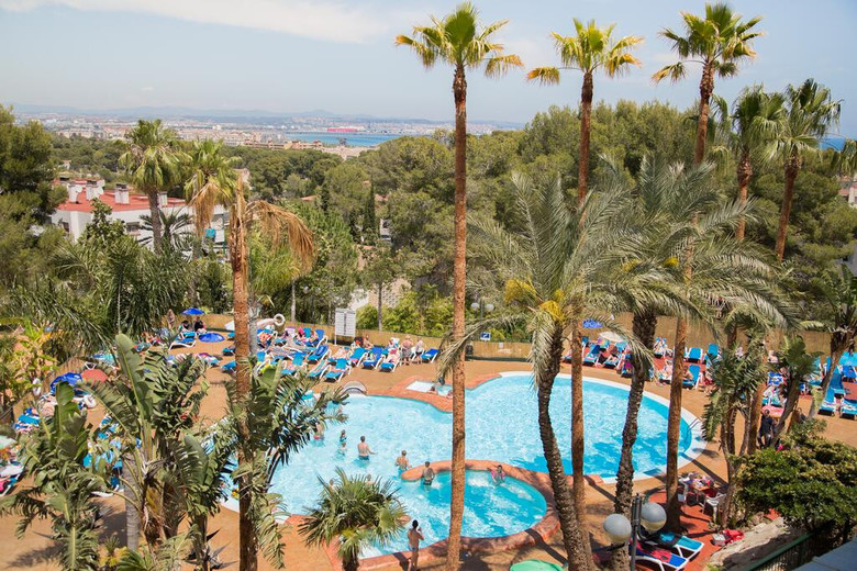 Hotel Festival Village