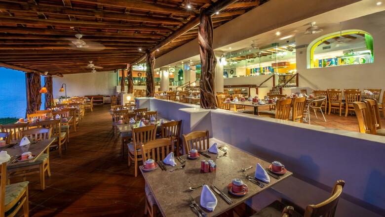 Hotel Park Royal Ixtapa