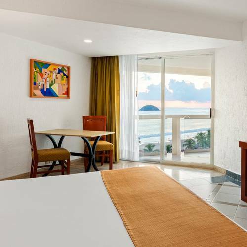 Hotel Park Royal Ixtapa