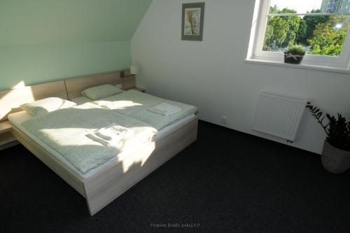 Hostal Penzion Rondo