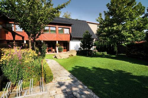 Hostal Penzion Rondo
