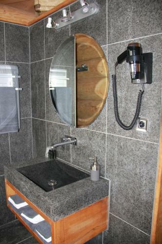 Hotel Les Chalets De Maramour