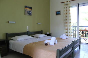 Panorama Studios & Apartments