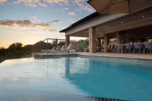 Lodge Buffalo Brooke