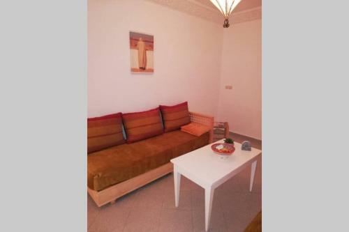 Apartamento Walking Distance Beach, Port, Bus, Appart 4 Pers