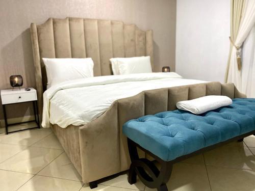 Shortlethomes - 5 Star Short Let Apartment In Lekki Phase 1