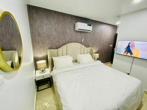 Shortlethomes - 5 Star Short Let Apartment In Lekki Phase 1