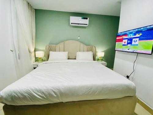 Shortlethomes - 5 Star Short Let Apartment In Lekki Phase 1