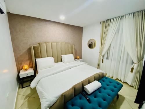 Shortlethomes - 5 Star Short Let Apartment In Lekki Phase 1