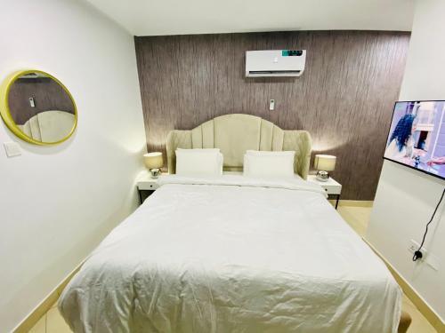 Shortlethomes - 5 Star Short Let Apartment In Lekki Phase 1