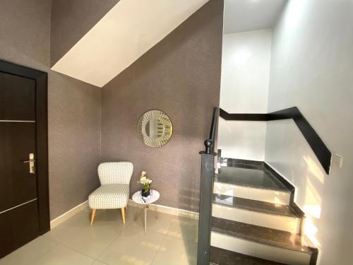 Shortlethomes - 5 Star Short Let Apartment In Lekki Phase 1