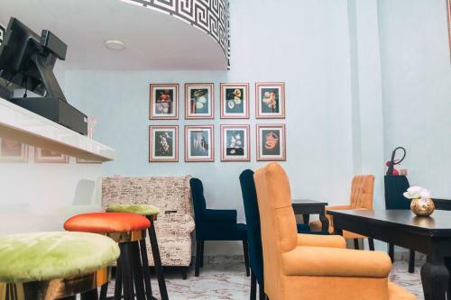247 Luxury Hotel