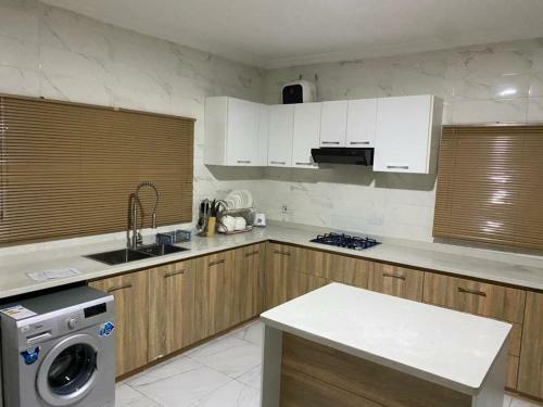 Apartamento 4 Bedroom Terrace