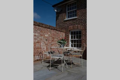 Apartamento Frogs Bottom Retreat Faversham & Canterbury, Kent