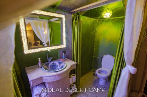 Ideal Desert Camp