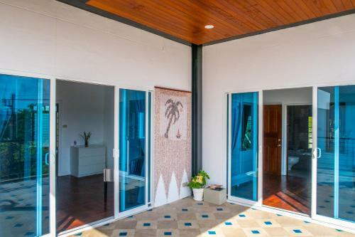 Celebrity Ocean View Villa