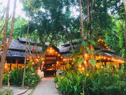 Hotel Fern Resort Mae Hong Son