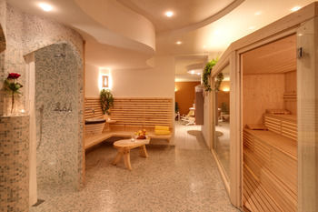 Hotel Jonathan