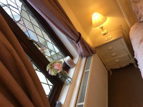 Browns Holiday Cottage