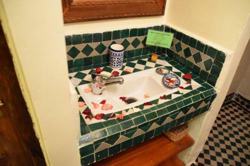 Hostal Riad Dar Omar
