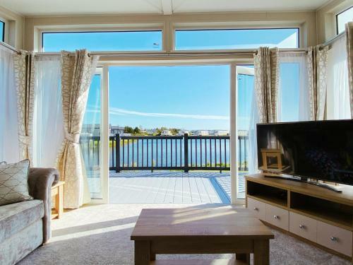 New Haven Lakeside Lodge, Nr Cartmel Racecourse