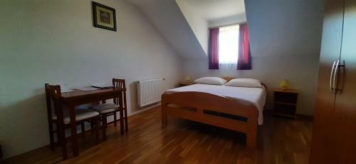 Hostal Rooms Jure Sabljak