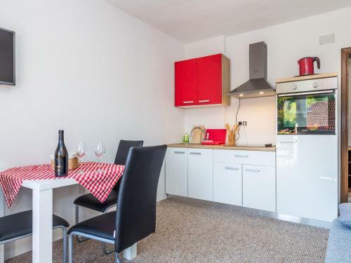 Selak Apartments