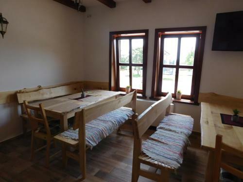 Hostal Guesthouse Sara