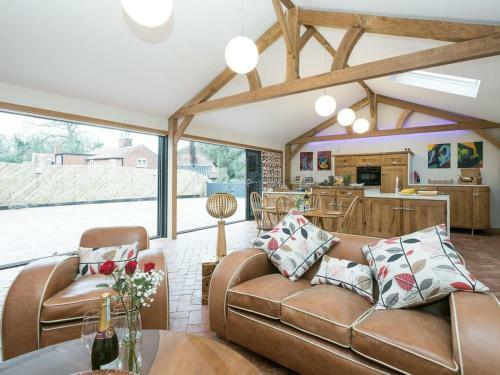 Bumblebee Cottage
