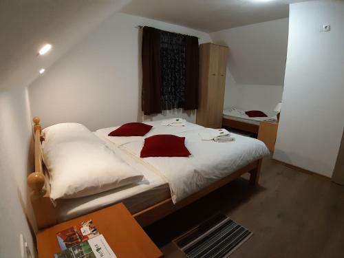 Hostal House Osana