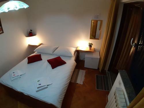 Hostal House Osana