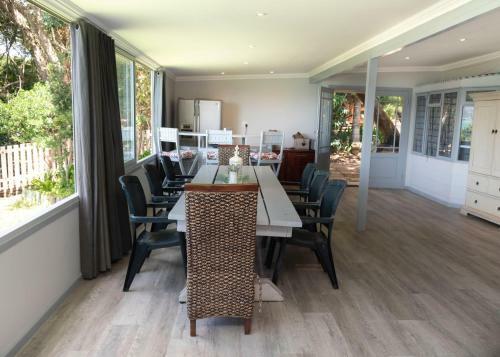 The Glen - Home On The Knysna Lagoon