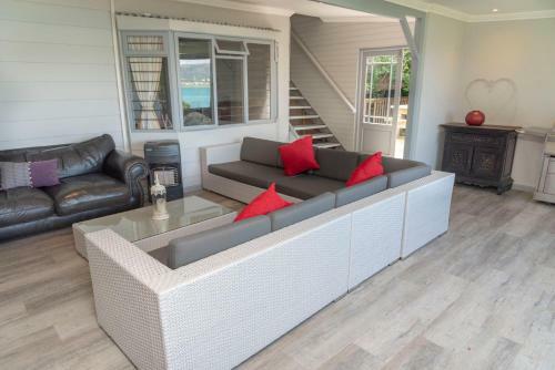 The Glen - Home On The Knysna Lagoon