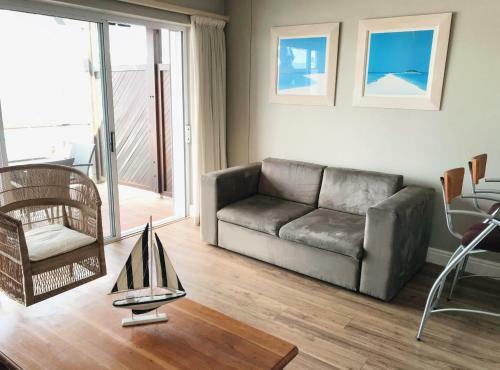 Shaun's Waterfront Apartment, Patio & Views, Wifi