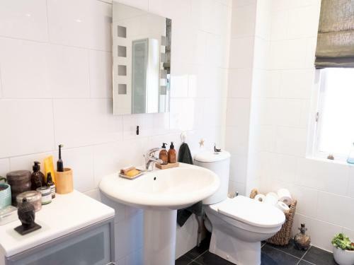 Apartamento Pass The Keys Trendy West End 1-bed, Sleeps 2