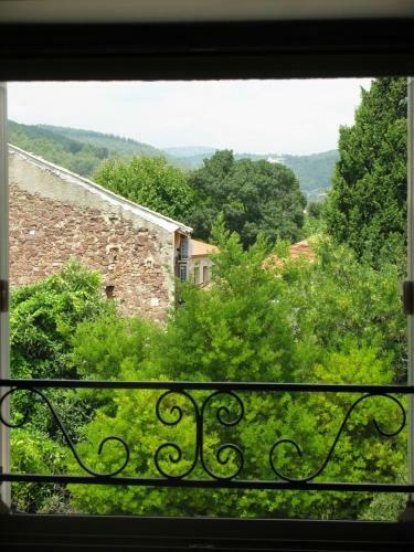Hostal Les Chambres De Solli�s