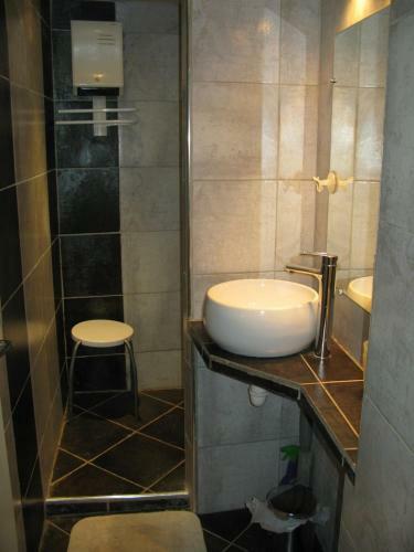 Hostal Les Chambres De Solli�s