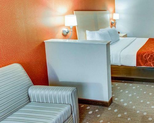 Hotel Comfort Suites Coraopolis