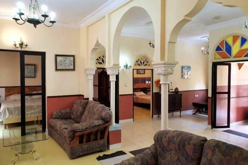 Villa Large House In Tangiers With Garage