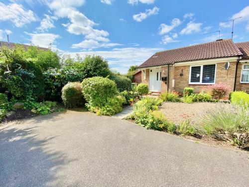 Bijou Abode- Driffield - Bungalow And Secure Cabin
