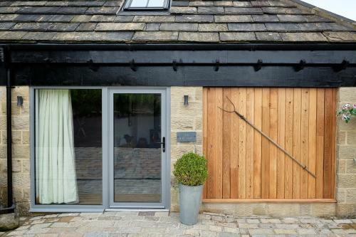 Harrogate Barns
