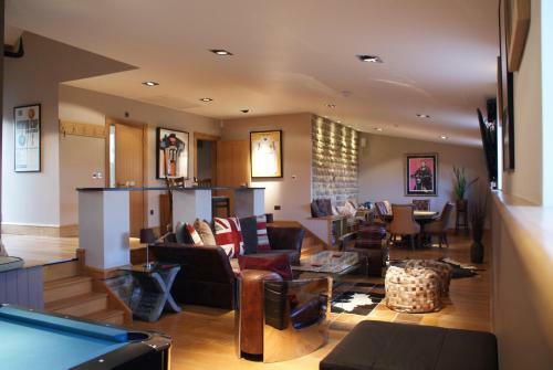 Harrogate Barns