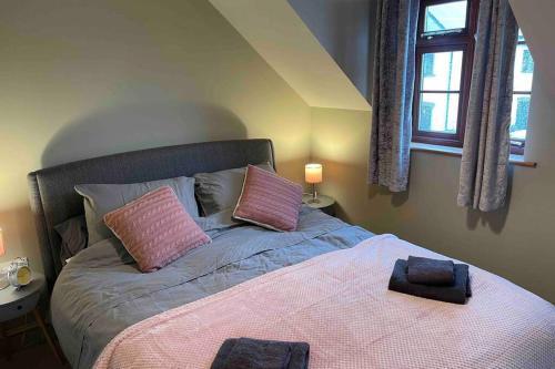 Cottage With Hot Tub In Pembrokeshire