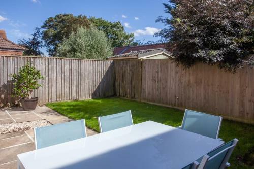 Coastal Holiday Cottage In Heacham, Norfolk