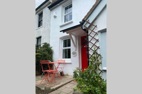 Fisherman's Cottage In Hastings Old Town