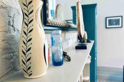 Seaside Escape - Gorgeous 2 Bed Apartment In St-leonards-on-sea
