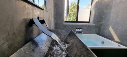 Stunning 5 Bed Townhouse, 5 Mins From The Sea