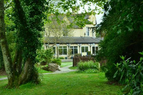 Charming & Spacious Holiday Home
