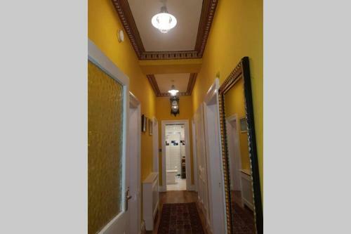 Apartamento Town Centre Ground Floor Flat 2 Bathrooms One En-suite