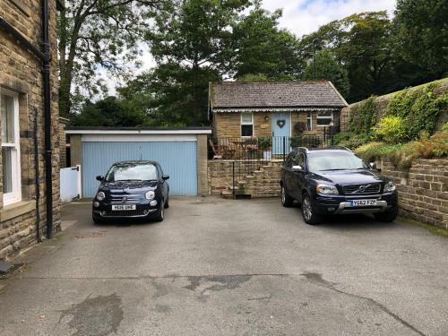 "the Lodge", Holmfirth